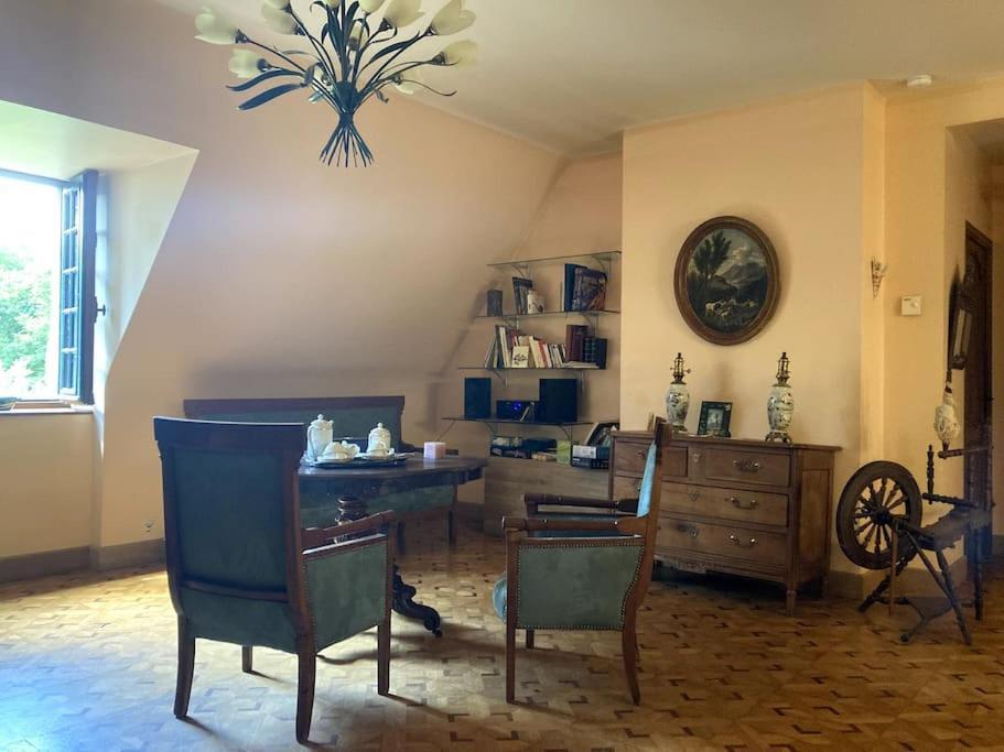 Bed and Breakfast La Forge De La Coudraie Pleugueneuc Exterior foto
