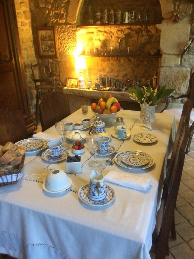 Bed and Breakfast La Forge De La Coudraie Pleugueneuc Exterior foto
